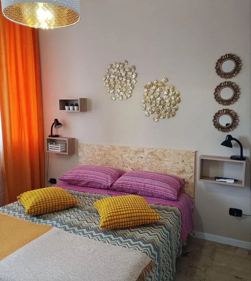 Blasius Home Catania 0*,  Italy