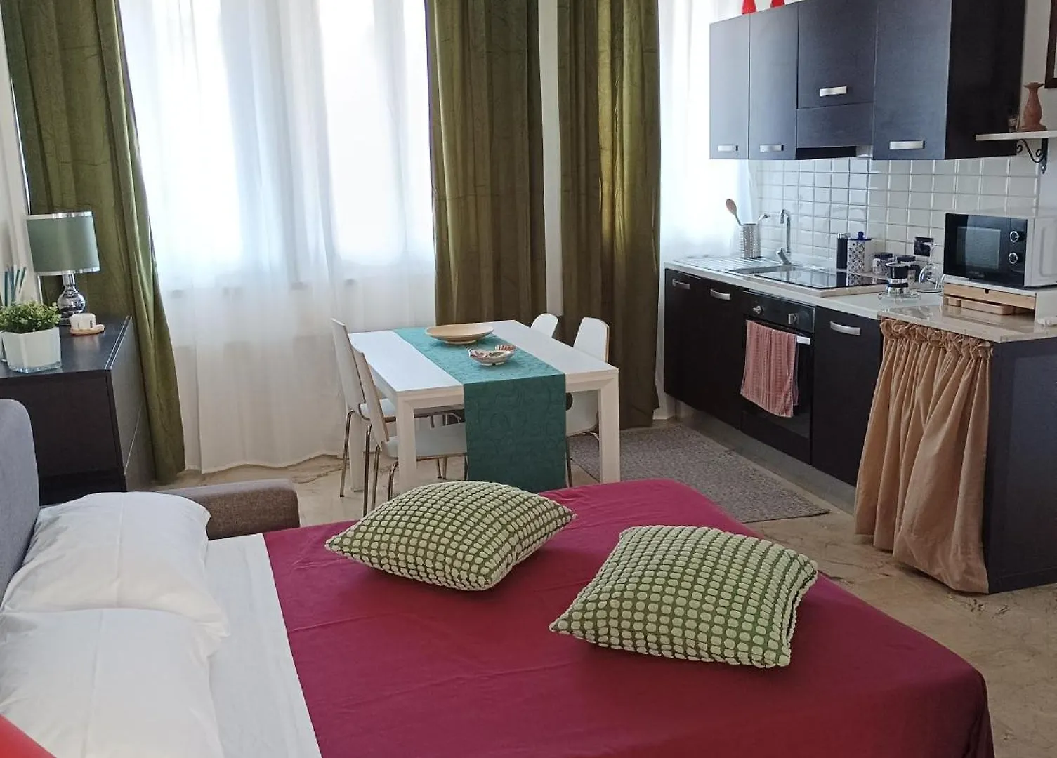 Blasius Home Κατάνια 0*,